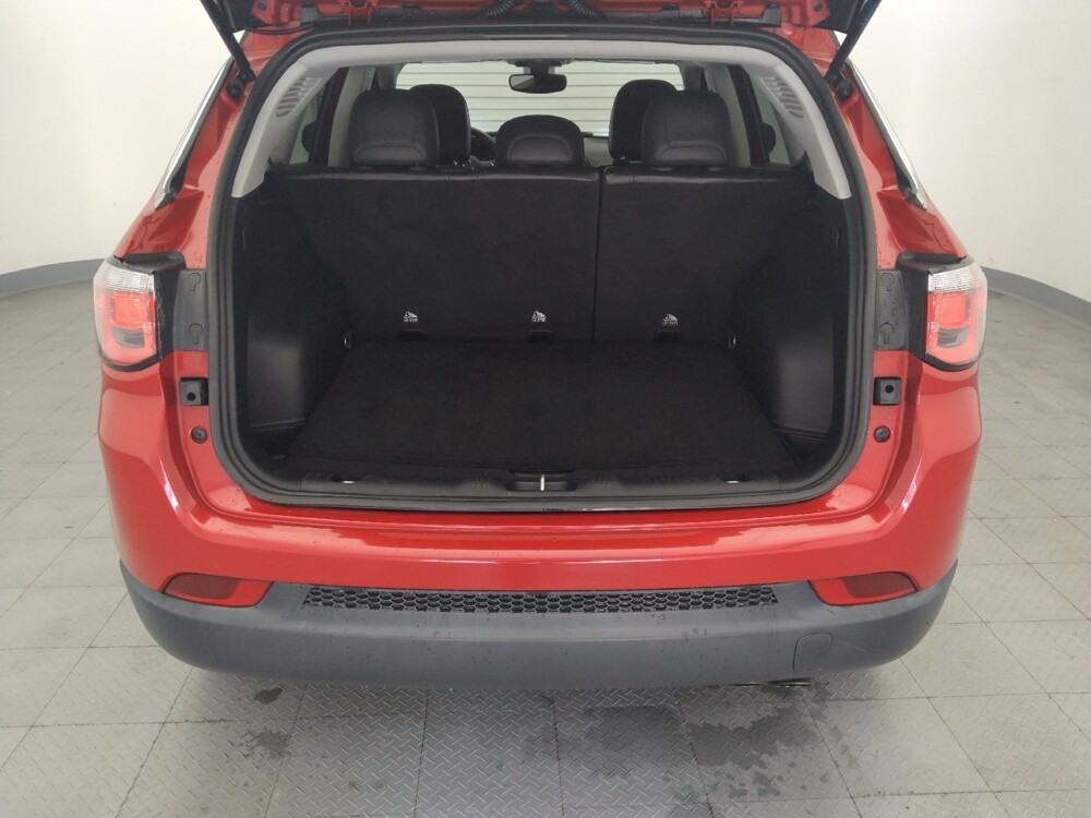2018 Jeep Compass in Houston, TX 77074 - 18089698 29