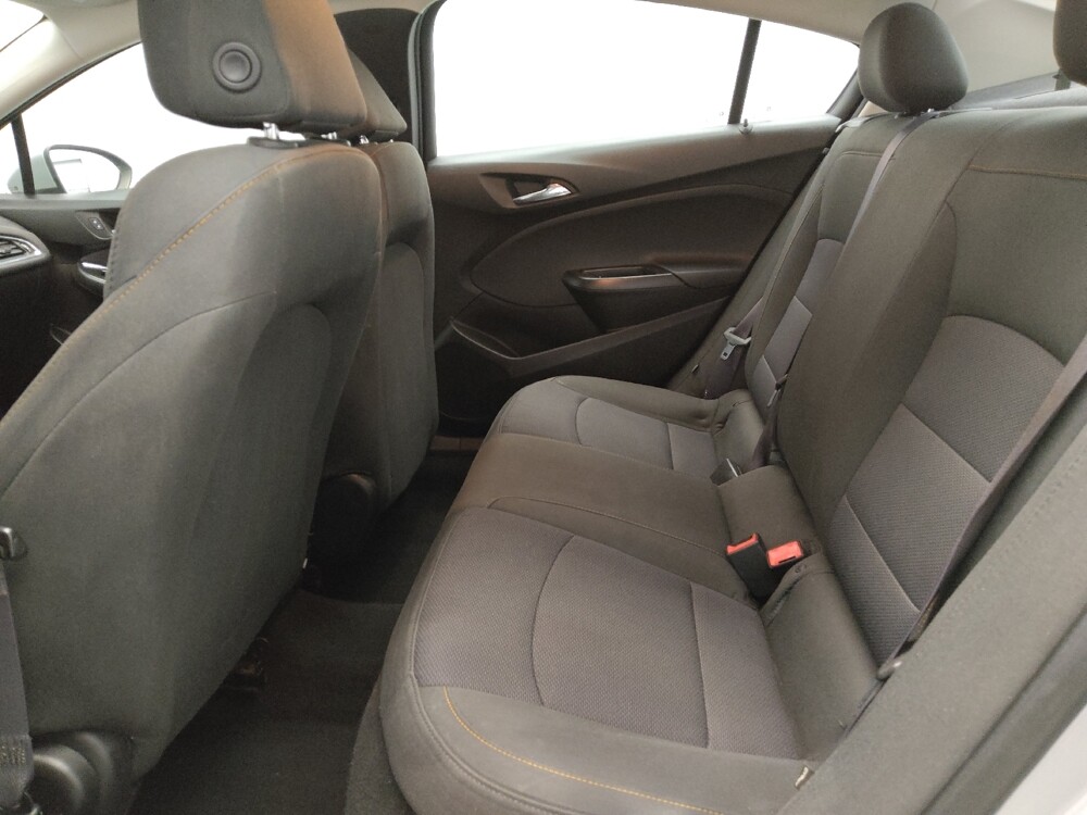 2017 Chevrolet Cruze in Oklahoma City, OK 73139 - 18089699 18