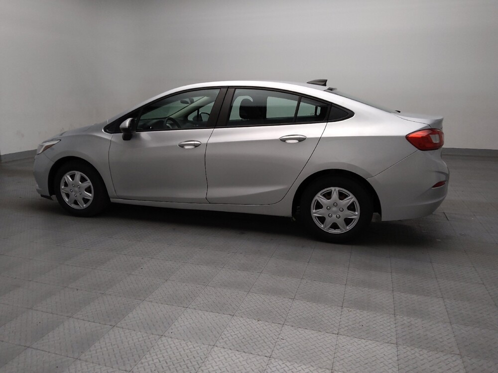 2017 Chevrolet Cruze in Oklahoma City, OK 73139 - 18089699 3