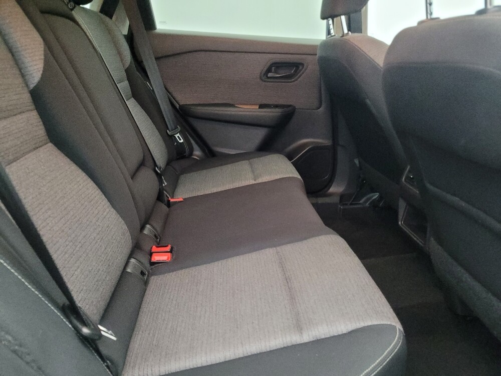 2021 Nissan Rogue in Tampa, FL 33619 - 18089700 19