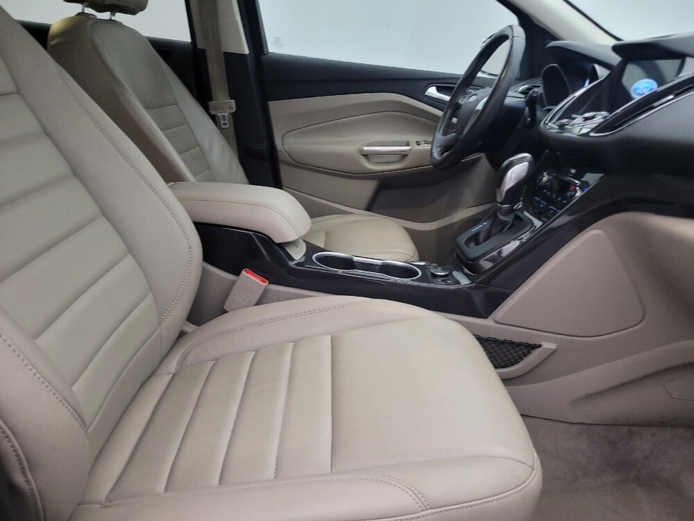 2016 Ford Escape in Tampa, FL 33619 - 18089701 21