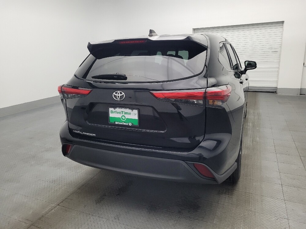 2022 Toyota Highlander in Orlando, FL 32808 - 18089705 7