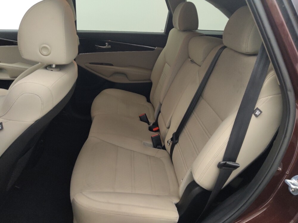 2019 Kia Sorento in Live Oak, TX 78233 - 18089706 18