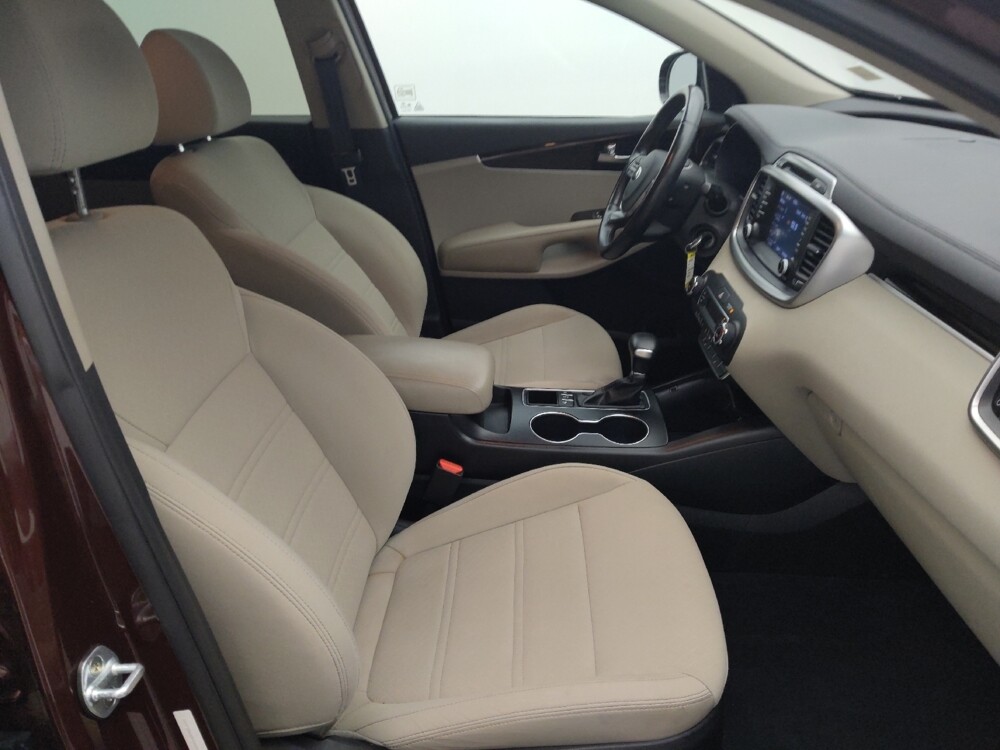 2019 Kia Sorento in Live Oak, TX 78233 - 18089706 21