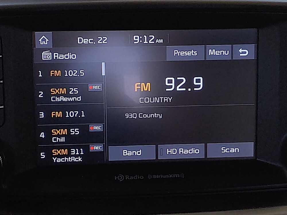 2019 Kia Sorento in Live Oak, TX 78233 - 18089706 25