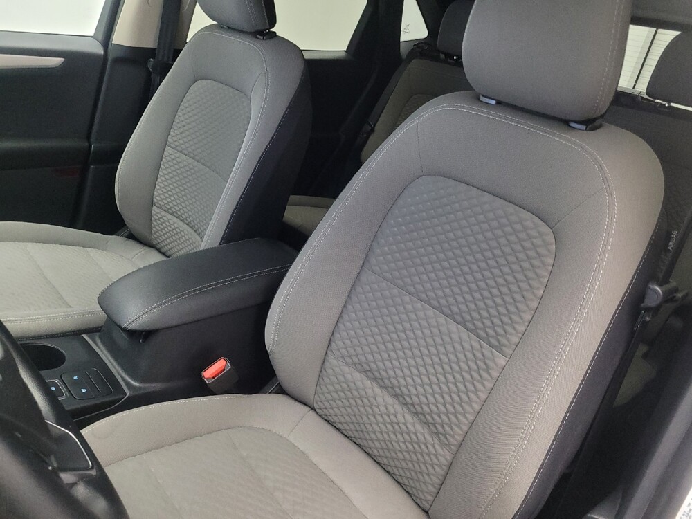 2020 Ford Escape in Morrow, GA 30260 - 18089711 17