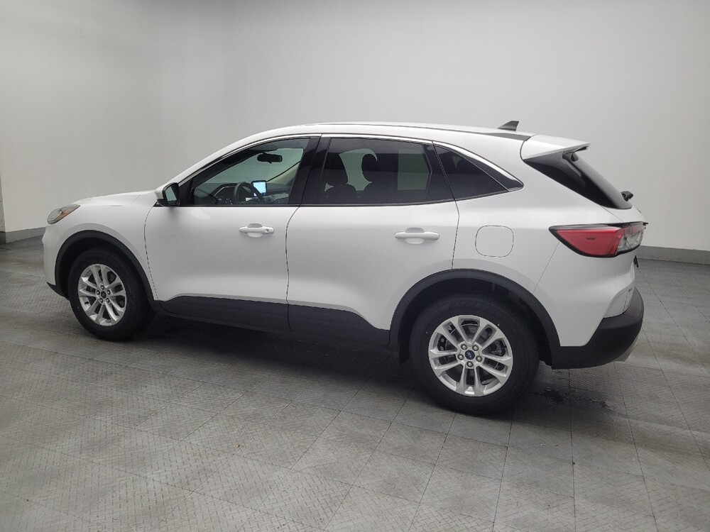 2020 Ford Escape in Morrow, GA 30260 - 18089711 3