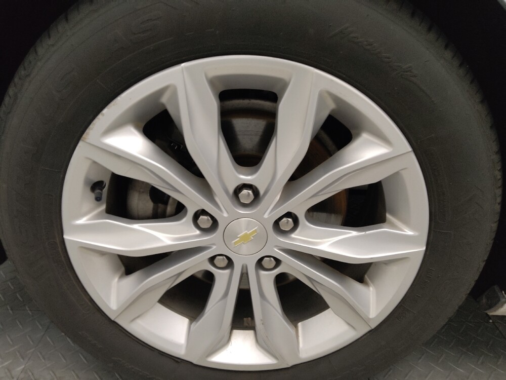 2020 Chevrolet Malibu in Stone Mountain, GA 30083 - 18089712 31