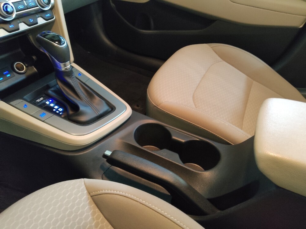 2020 Hyundai Elantra in Greenville, NC 27834 - 18089715 26