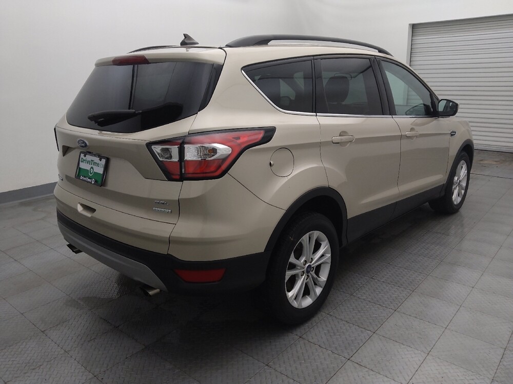 2018 Ford Escape in Houston, TX 77060 - 18089718 9