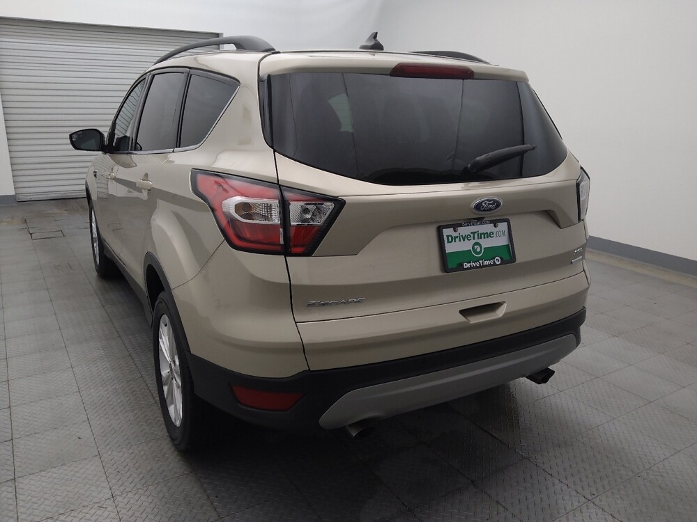 2018 Ford Escape in Houston, TX 77060 - 18089718 6