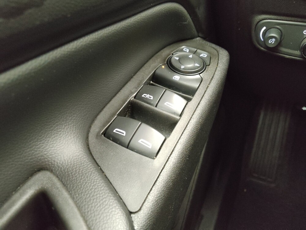 2020 Chevrolet Equinox in Lombard, IL 60148 - 18089720 27