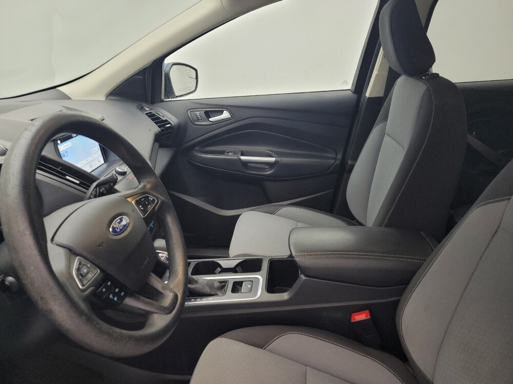 2018 Ford Escape in Wilmington, NC 28405 - 18089724 17