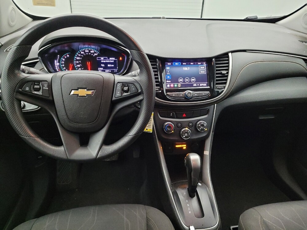 2020 Chevrolet Trax in Fairfield, OH 45014 - 18089728 22
