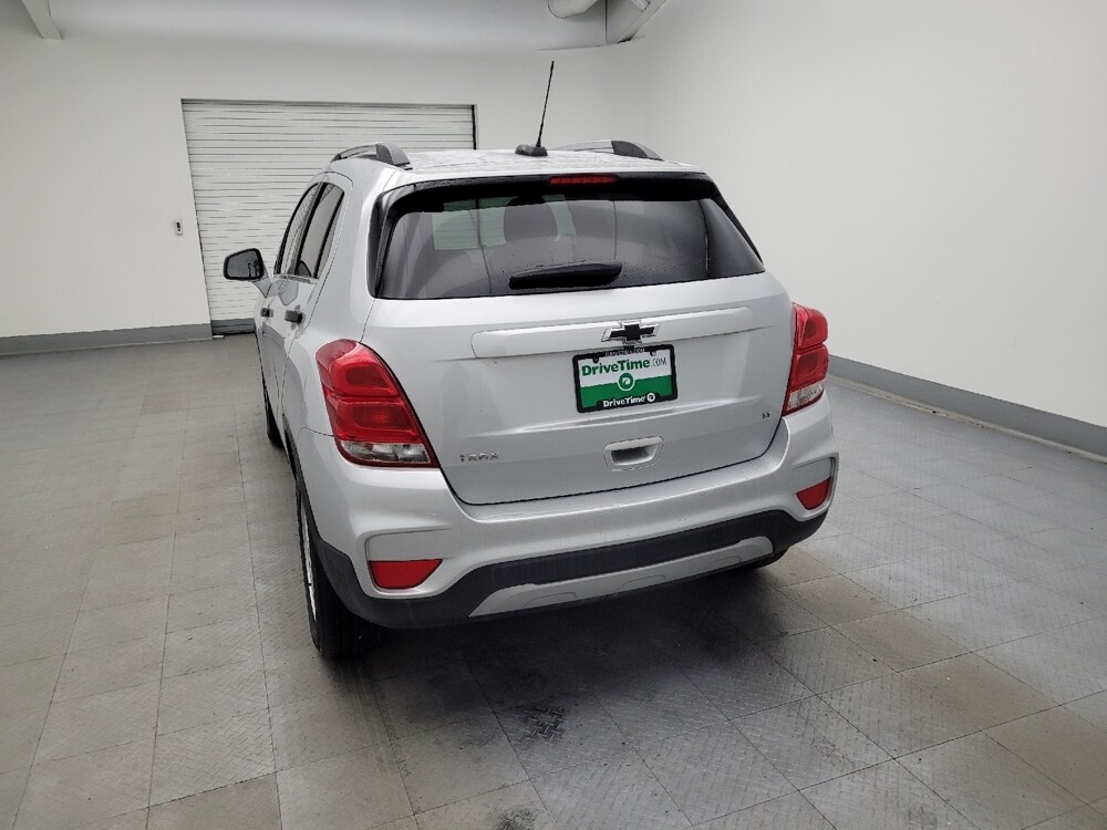 2020 Chevrolet Trax in Fairfield, OH 45014 - 18089728 6