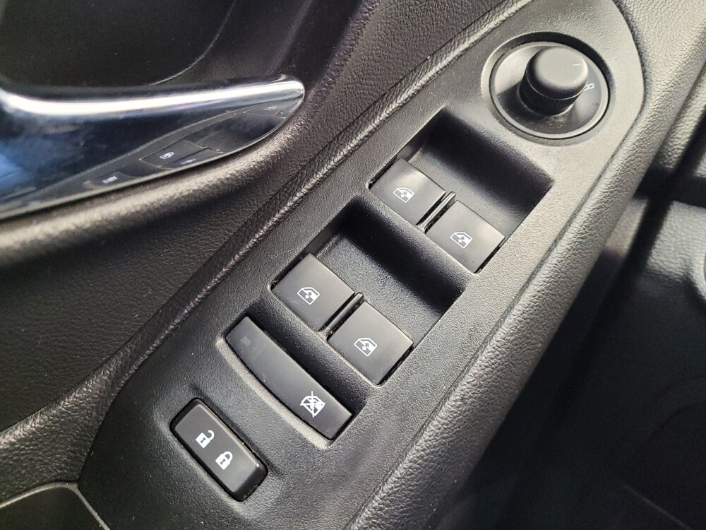 2020 Chevrolet Trax in Fairfield, OH 45014 - 18089728 27