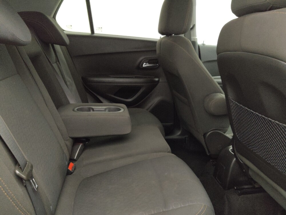 2020 Chevrolet Trax in Bradenton, FL 34207 - 18089740 19