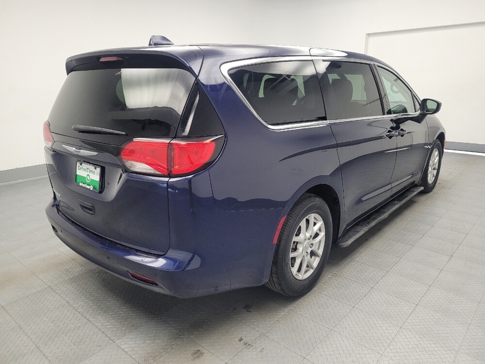 2020 Chrysler Voyager in Antioch, TN 37013 - 18089747 9