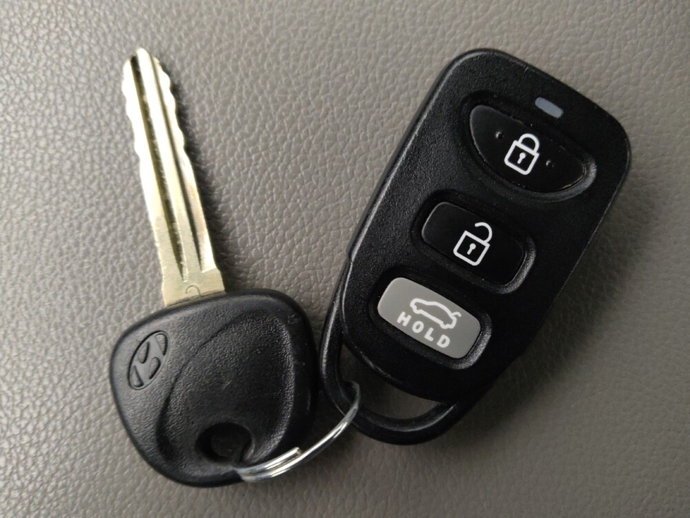 2018 Hyundai Elantra in San Antonio, TX 78238 - 18089756 32