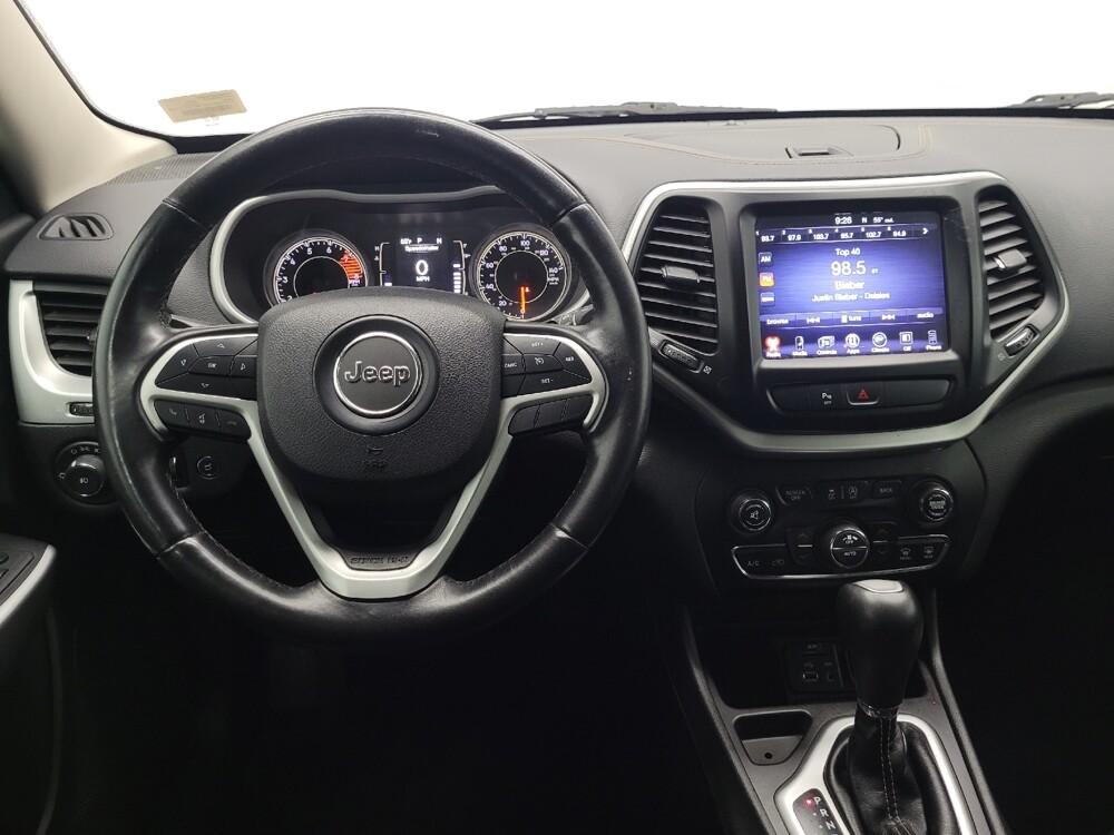 2018 Jeep Cherokee in Las Vegas, NV 89102 - 18089759 22