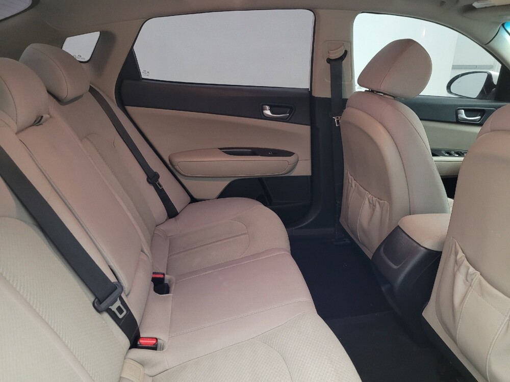 2018 Kia Optima in Tucson, AZ 85705 - 18089760 19