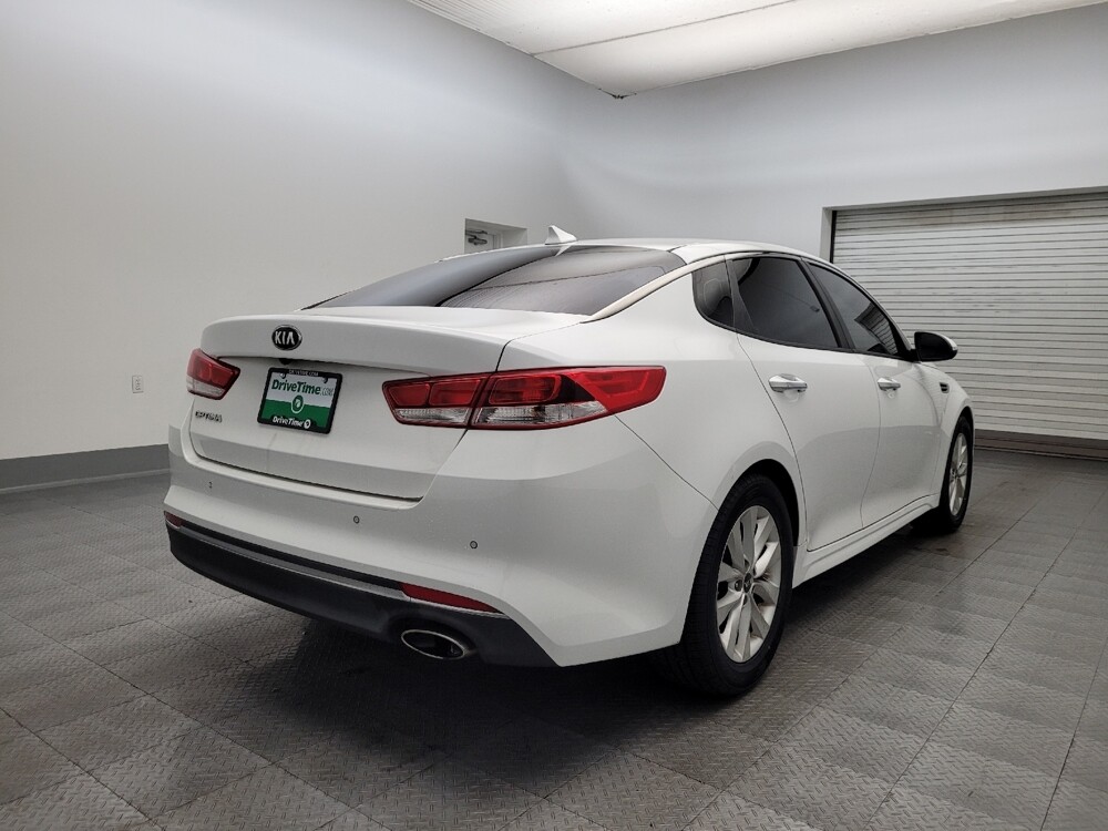 2018 Kia Optima in Tucson, AZ 85705 - 18089760 9