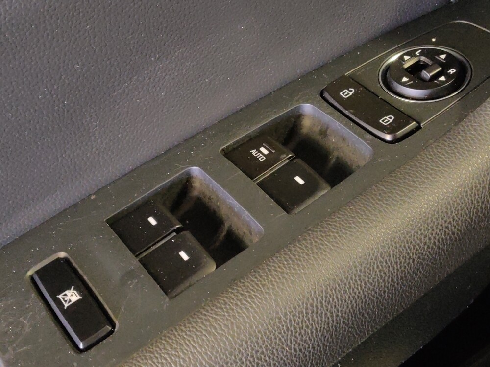 2017 Hyundai Sonata in Live Oak, TX 78233 - 18089761 27