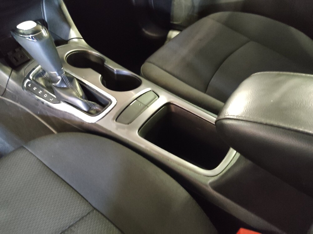 2018 Chevrolet Cruze in Orlando, FL 32808 - 18089770 26