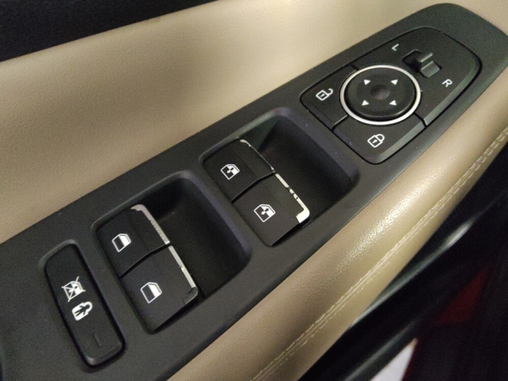 2019 Hyundai Santa Fe in Live Oak, TX 78233 - 18089773 27