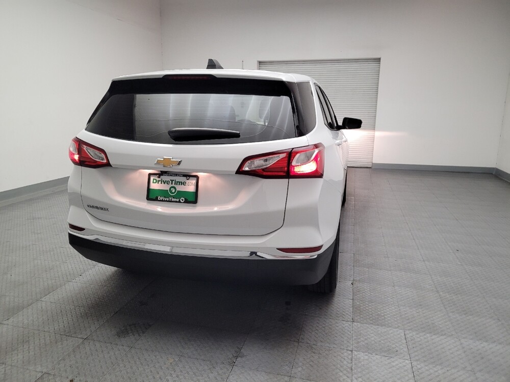 2018 Chevrolet Equinox in Fresno, CA 93726 - 18089777 7