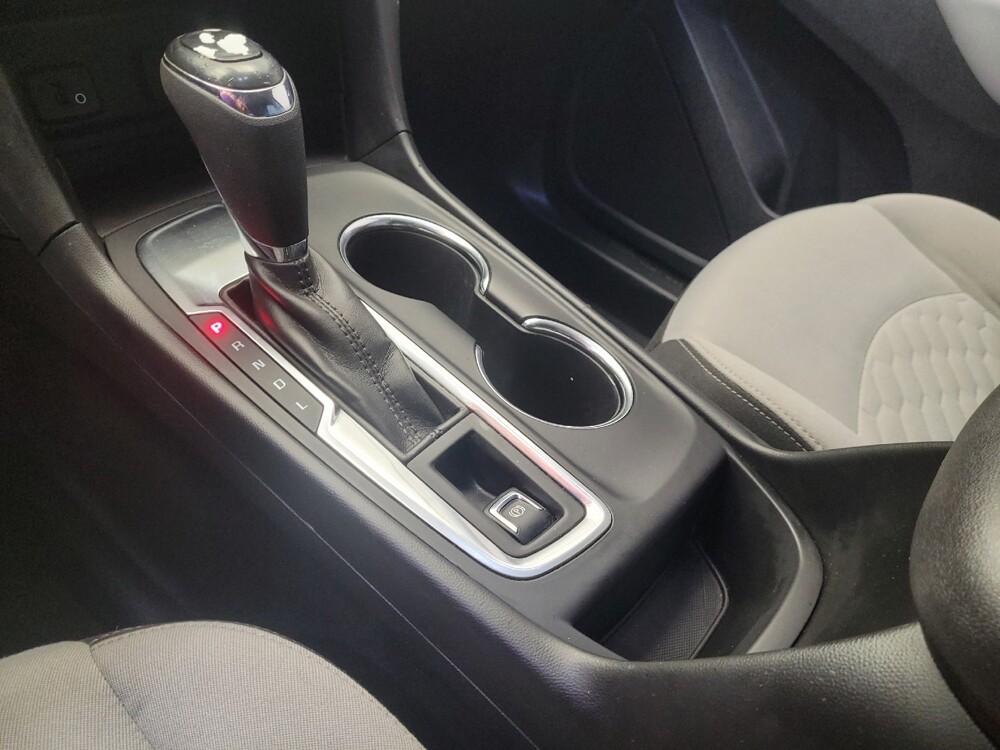 2018 Chevrolet Equinox in Fresno, CA 93726 - 18089777 26