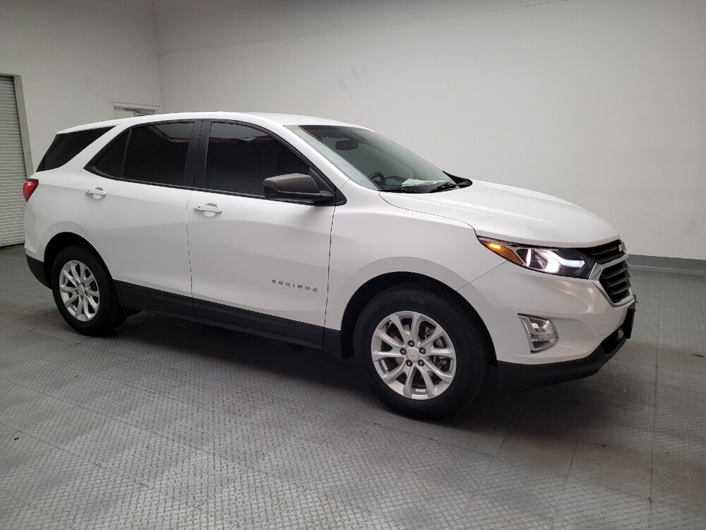 2018 Chevrolet Equinox in Fresno, CA 93726 - 18089777 11