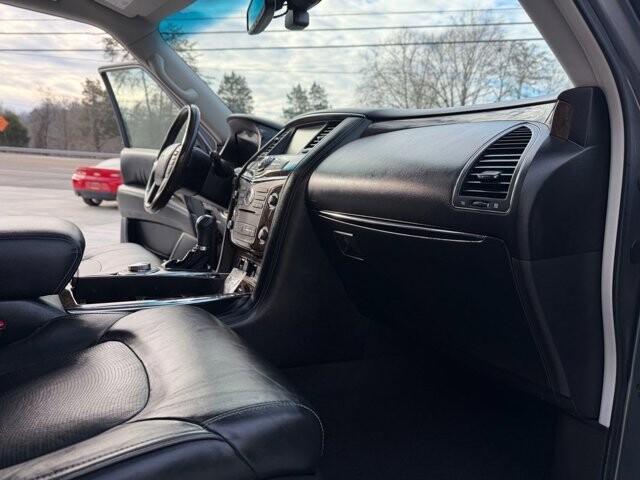 2017 INFINITI QX80 in Knoxville, TN 37920 - 18089780 13