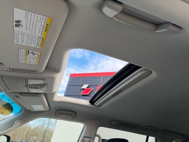 2017 INFINITI QX80 in Knoxville, TN 37920 - 18089780 26