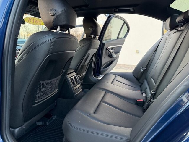 2018 BMW 330i xDrive in Knoxville, TN 37920 - 18089782 12