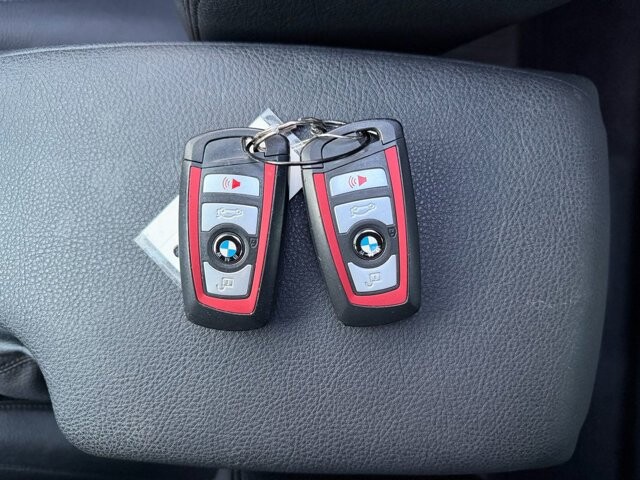 2018 BMW 330i xDrive in Knoxville, TN 37920 - 18089782 31