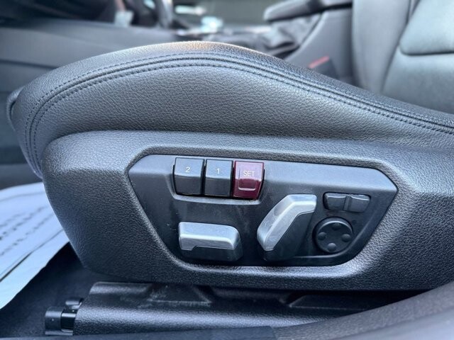 2018 BMW 330i xDrive in Knoxville, TN 37920 - 18089782 17