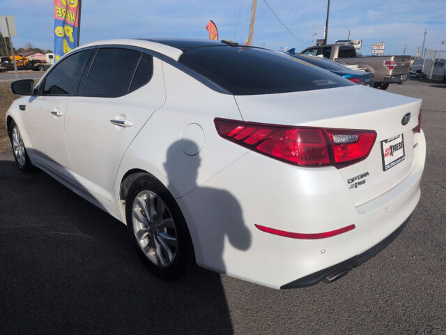2015 Kia Optima in North Little Rock, AR 72117-1620 - 18089787 3