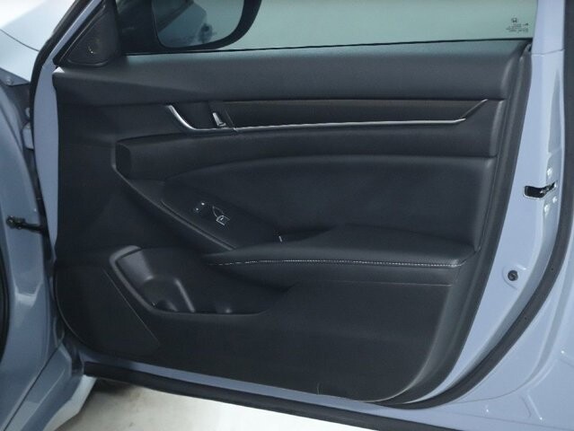 2022 Honda Accord in Bedford, OH 44146 - 18089790 31