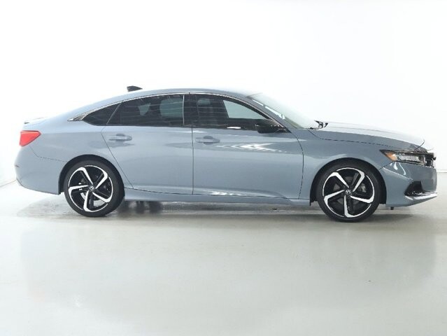 2022 Honda Accord in Bedford, OH 44146 - 18089790 11