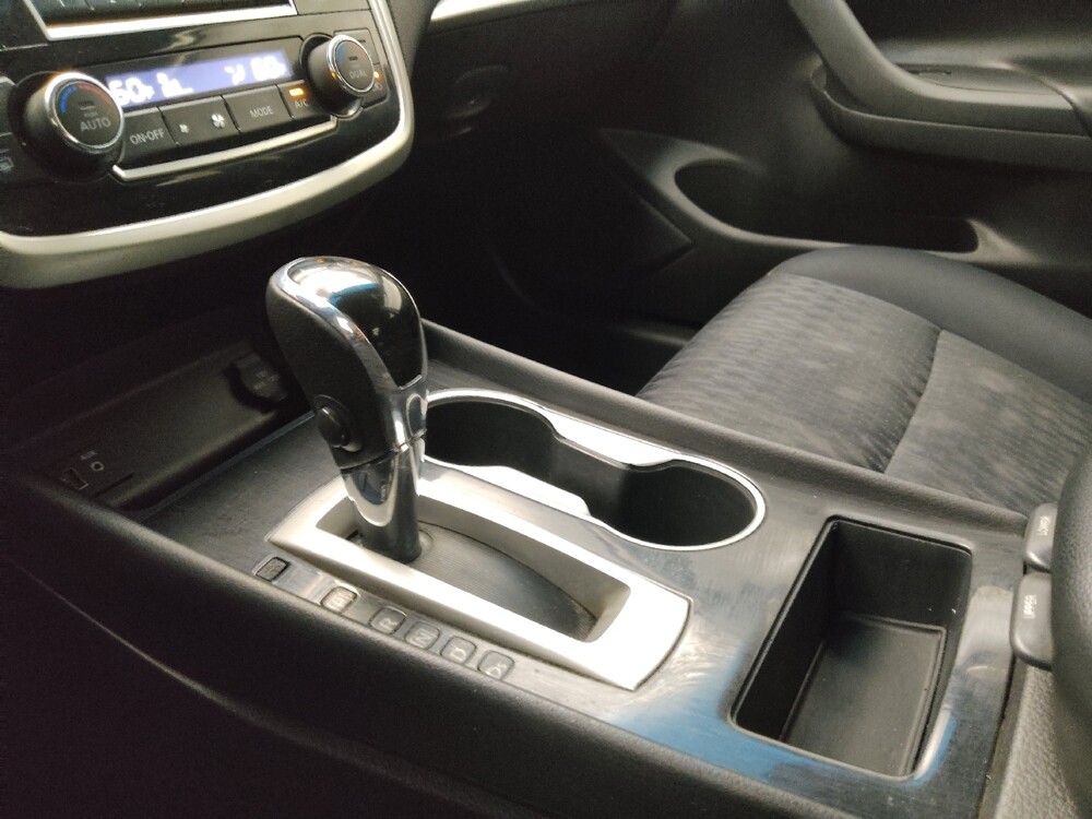 2018 Nissan Altima in Lombard, IL 60148 - 18089798 26