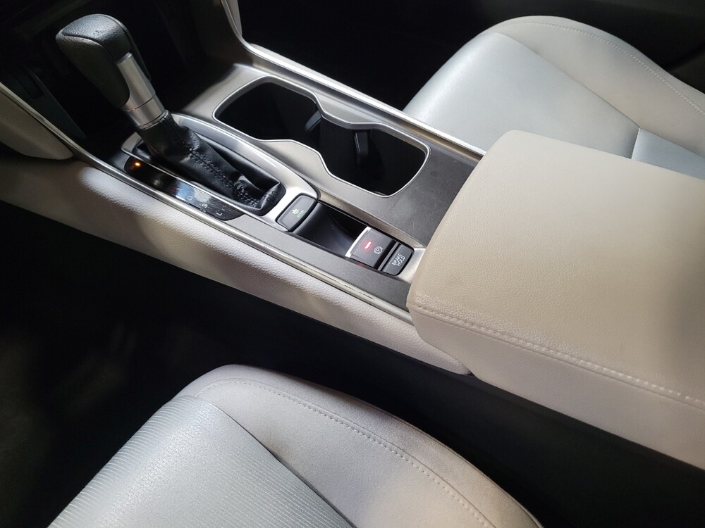2019 Honda Accord in Sacramento, CA 95821 - 18089799 26