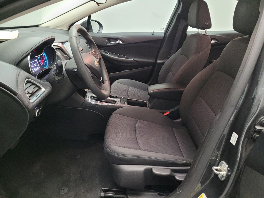 2017 Chevrolet Cruze in Riverside, CA 92504 - 18089800 17