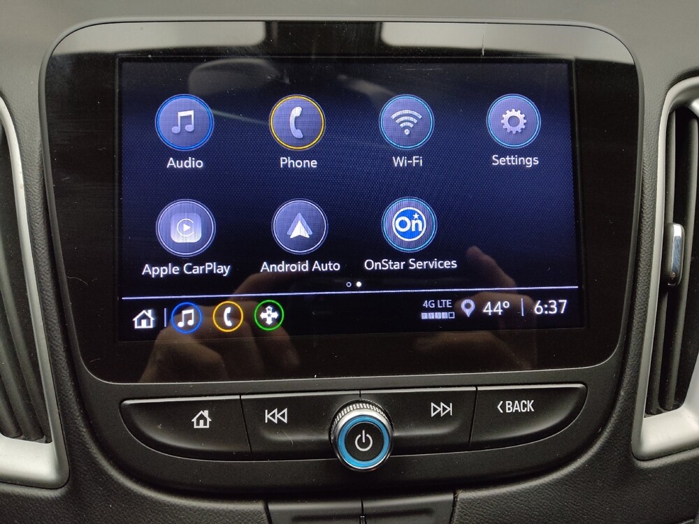 2022 Chevrolet Malibu in Lakewood, CO 80215 - 18089803 25