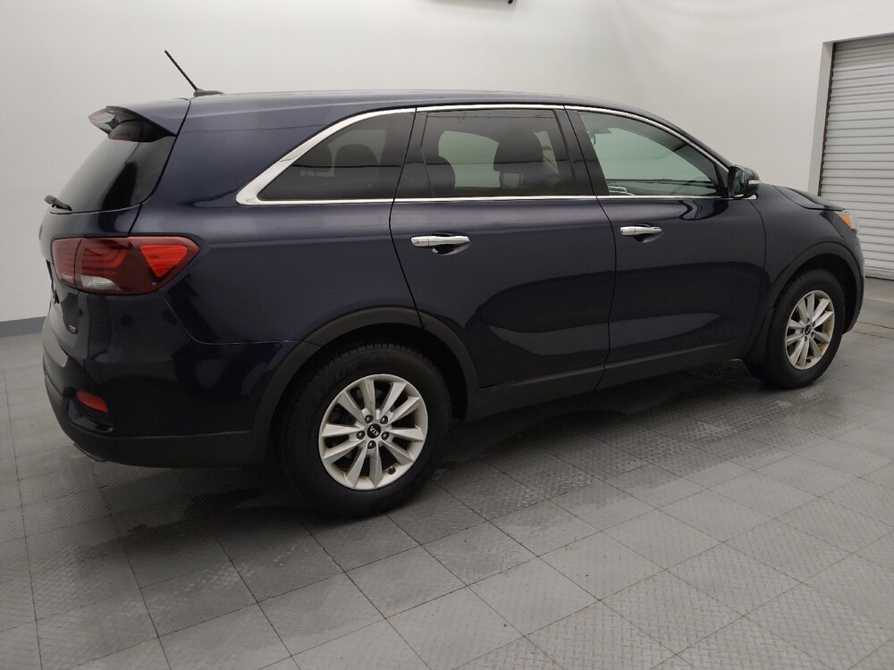 2020 Kia Sorento in Houston, TX 77034 - 18089804 10