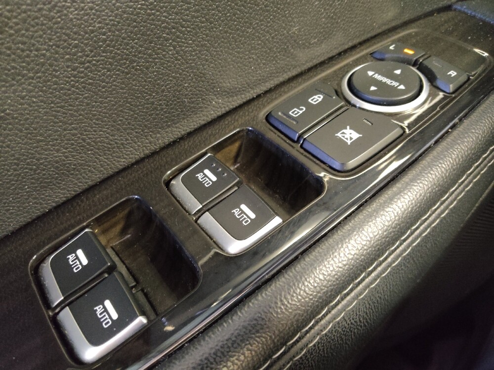 2020 Kia Sorento in Houston, TX 77034 - 18089804 27