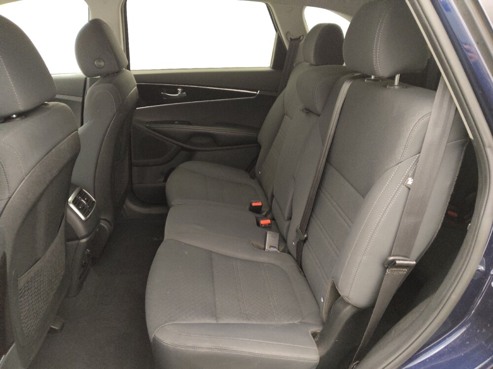 2020 Kia Sorento in Houston, TX 77034 - 18089804 18