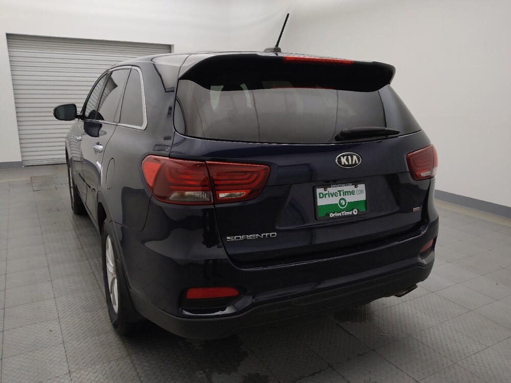 2020 Kia Sorento in Houston, TX 77034 - 18089804 6