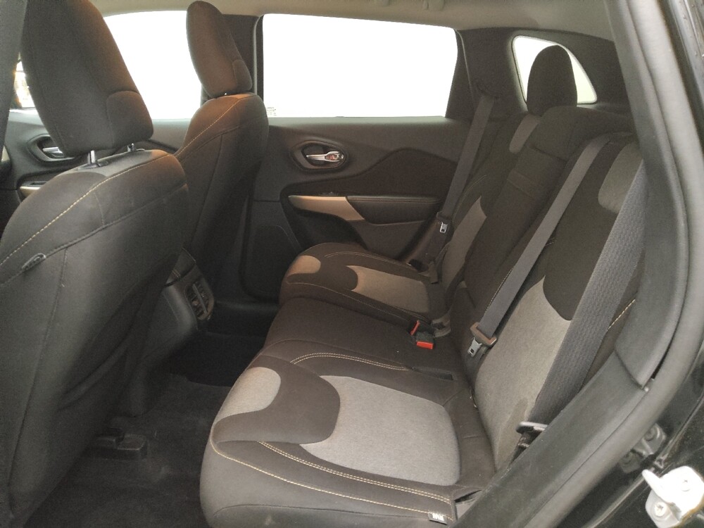 2018 Jeep Cherokee in Tyler, TX 75701 - 18089806 17