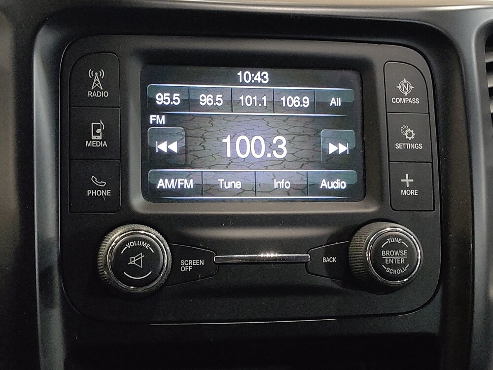 2018 Jeep Cherokee in Tyler, TX 75701 - 18089806 25